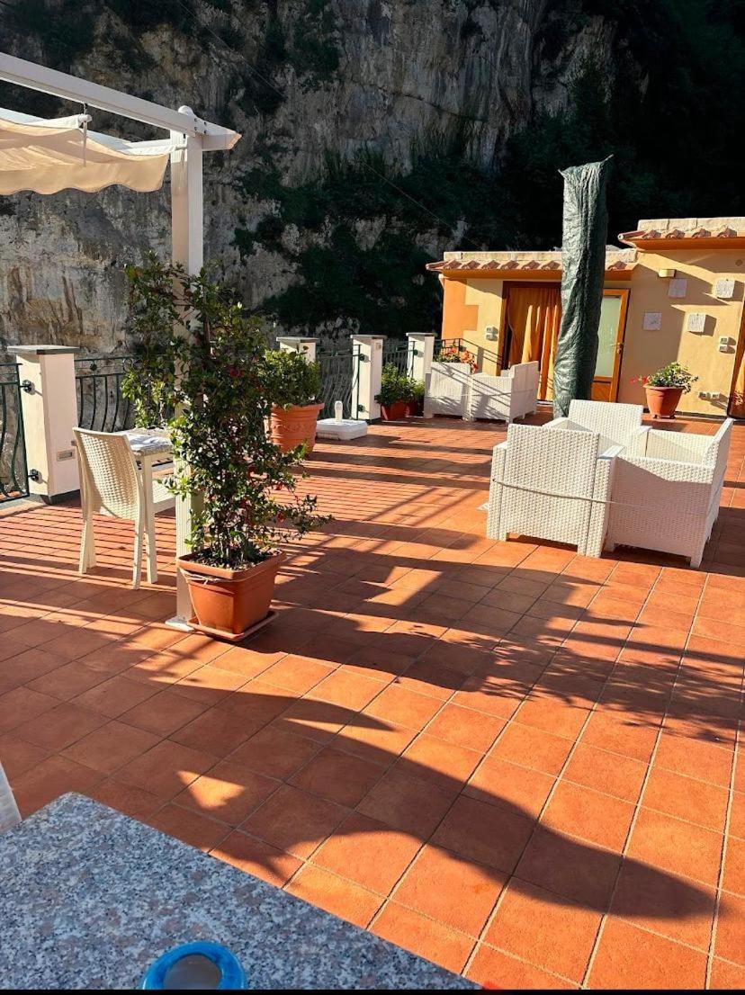 B&B Valentì Amalfi Ngoại thất bức ảnh
