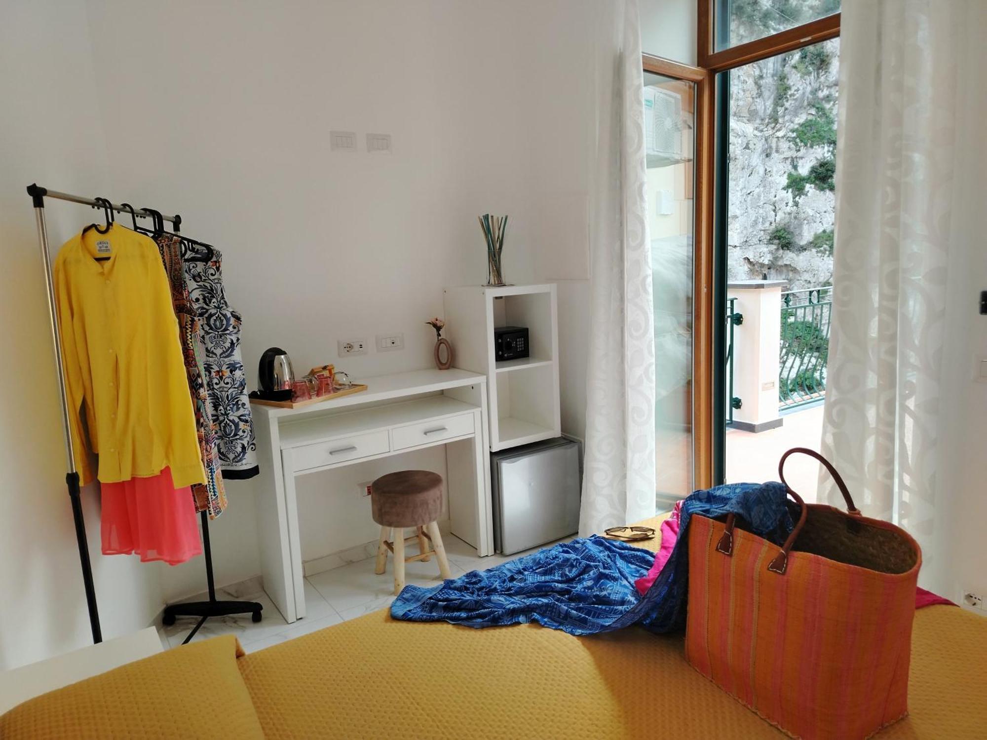 B&B Valentì Amalfi Ngoại thất bức ảnh